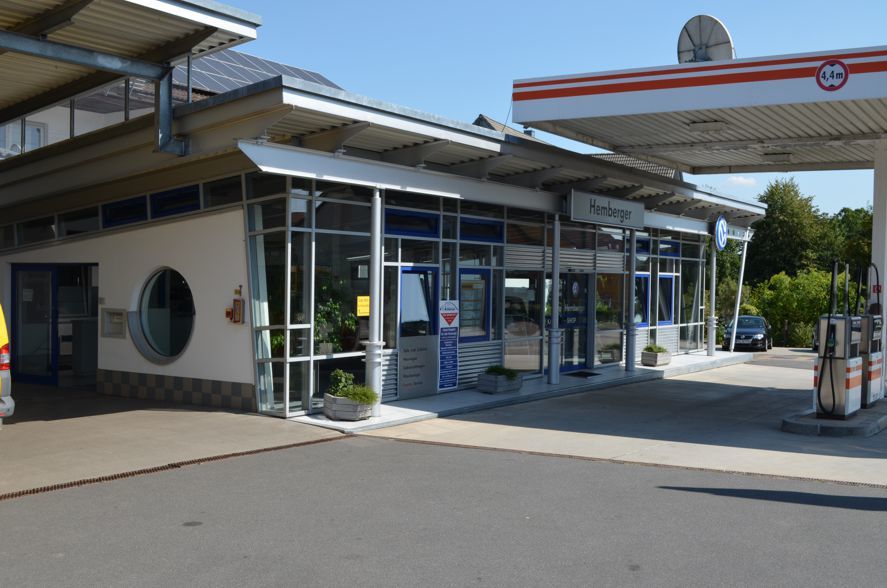 Neubau Autohaus